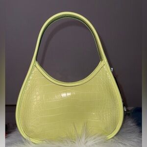 Coachtopia Pale Lime Ergo